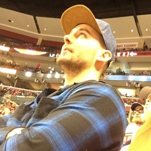 Meet your Posher, Justin